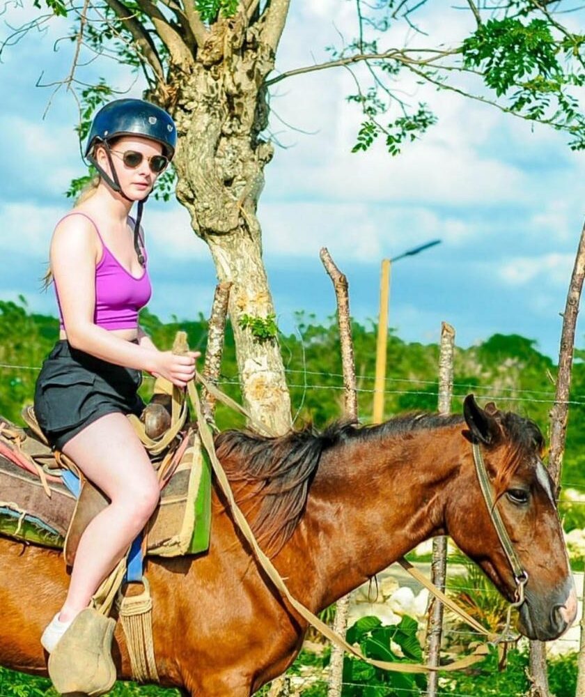 Horseback riding experience in Punta Cana with Excursia Punta Cana.
